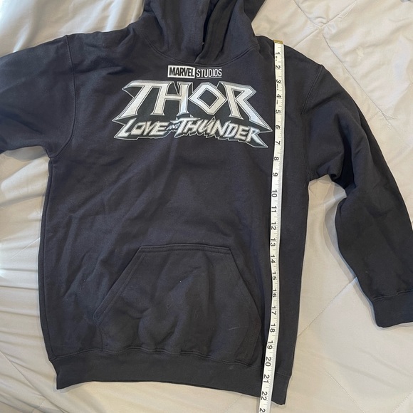 NWOT Marvel Boys' Black Thor Love and Thunder Logo Hoodie, Size: S - Picture 4 of 6